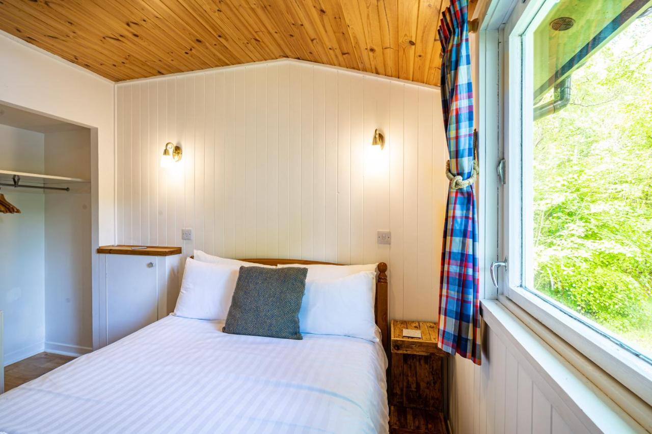 Heather Lodge 10 With Hot Tub Belladrum Exterior photo