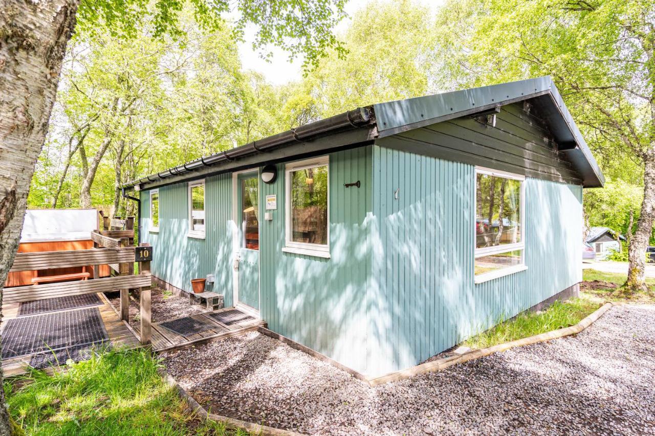 Heather Lodge 10 With Hot Tub Belladrum Exterior photo