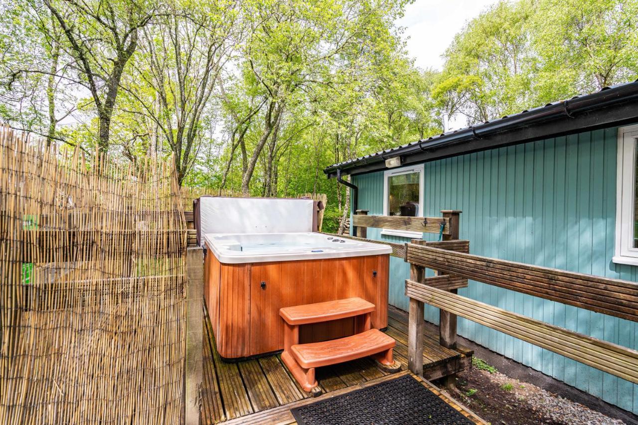Heather Lodge 10 With Hot Tub Belladrum Exterior photo